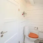 Three-bedroom In Feriehus *