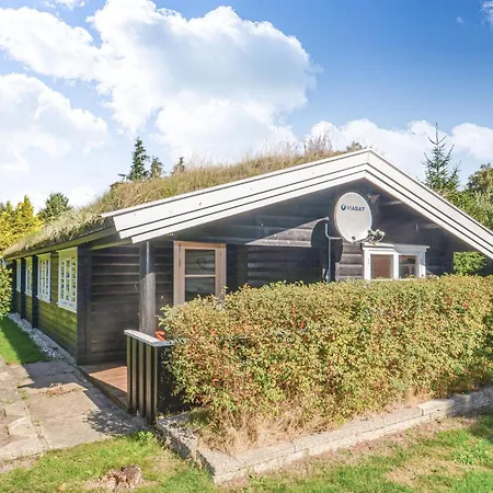 Three-bedroom In Vakantiehuis